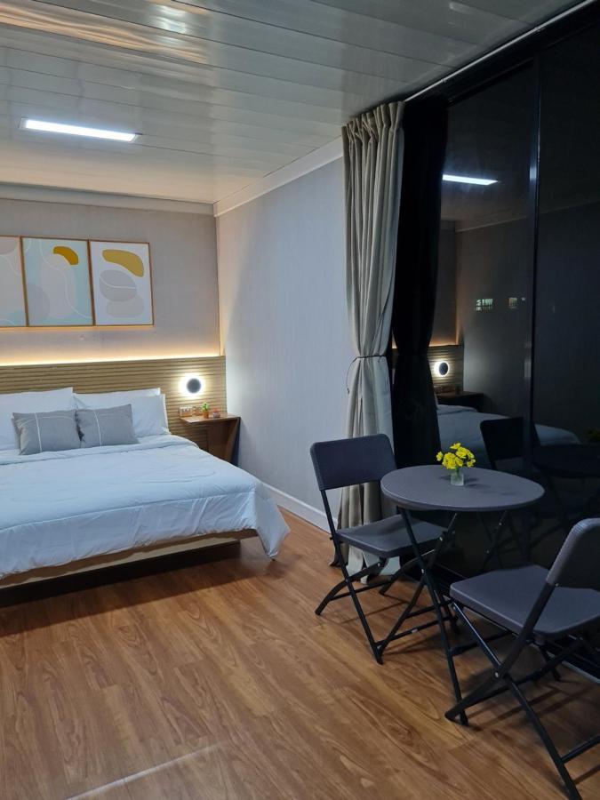 Ooni Hostel โมอัลโบอัล ภายนอก รูปภาพ